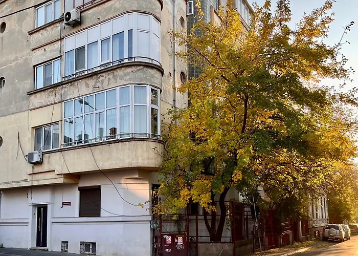 Woodie Studio With Premium Comfort Near Piata Unirii Bucureşti